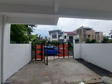 For Sale 2 Storey Preselling House & Lot in East Fairview Heights Subd Fairview, Q.C. KSA