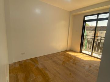 For Sale 3 Storey Modern Townhouse in East Fairview Park Subd Fairview, Q.C. KSA