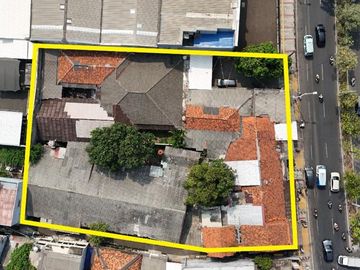 Dijual Tanah Komersil Bonus Rumah di Kebon Jeruk Jakarta Barat