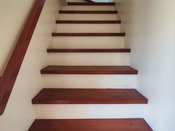 For Sale 3 Storey Townhouse in West Fairview, Q.C. KSA
