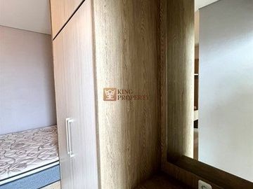 Jalan Kaki ke Office Tower Soho Capital, APL Tower & Sebrang Sogo Central Park, Disewa 2BR Furnished Minimalis Homey Siap Huni, Podomoro City Jakbar