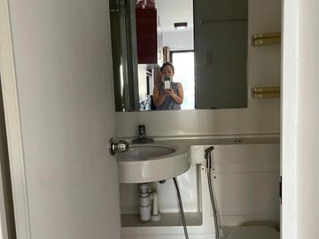 RFO Furnished 2BR with Balcony FOR LEASE / RENT at Malate Bayview Mansion Manila