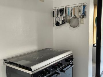 RFO Furnished 2BR with Balcony FOR LEASE / RENT at Malate Bayview Mansion Manila