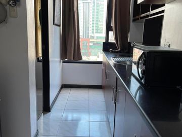 RFO Furnished 2BR with Balcony FOR LEASE / RENT at Malate Bayview Mansion Manila