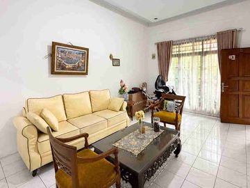 Rumah Apik nan Strategis di Pejaten Timur Pasar Minggu Jaksel dilepas Hrg nego SMP DEAL