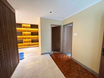 Bel Air Makati Village 3 Bedroom House For Rent New Furnished Good deal nr Urdaneta Rockwell Ayala Triangle Airport International School BGC Mckinley