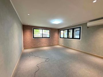 Bel Air Makati Village 3 Bedroom House For Rent New Furnished Good deal nr Urdaneta Rockwell Ayala Triangle Airport International School BGC Mckinley