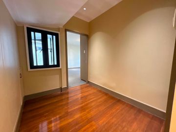 Bel Air Makati Village 3 Bedroom House For Rent New Furnished Good deal nr Urdaneta Rockwell Ayala Triangle Airport International School BGC Mckinley