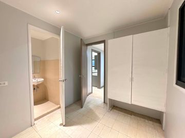 Bel Air Makati Village 3 Bedroom House For Rent New Furnished Good deal nr Urdaneta Rockwell Ayala Triangle Airport International School BGC Mckinley