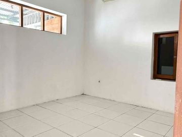 Disewakan Rumah Besar Nol Jalan Raya Tengah Kota Sidoarjo dkt Alun2