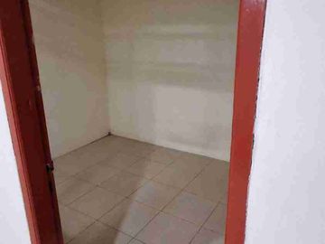 dijual rumah siap huni di citra raya Cikupa bundaran 4