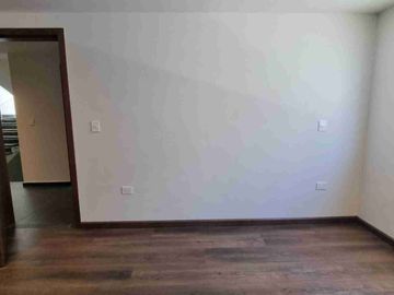 CASA EN VENTA CON ACABADOS DE LUJO EN LOMAS DE ANGELOPOLIS, PUEBLA CON 5 RECAMARAS Y SALÓN DE USOS MÚLTIPLES CON TERRAZA