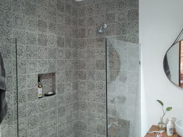 RENTO CASA AMUEBLADA EN FRACC. RESIDENCIAL SAN JAVIER EN BODEGA AURRERA EN SAN MIGUEL DE ALLENDE GUANAJUATO