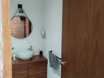 RENTO CASA AMUEBLADA EN FRACC. RESIDENCIAL SAN JAVIER EN BODEGA AURRERA EN SAN MIGUEL DE ALLENDE GUANAJUATO