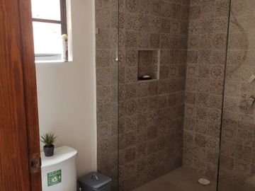RENTO CASA AMUEBLADA EN FRACC. RESIDENCIAL SAN JAVIER EN BODEGA AURRERA EN SAN MIGUEL DE ALLENDE GUANAJUATO