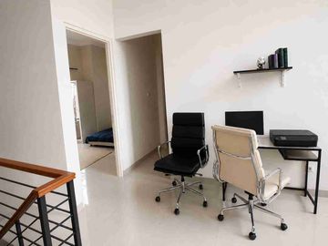 DIJUAL RUMAH 2 LANTAI DEKAT LRT CIRACAS, JAKARTA TIMUR