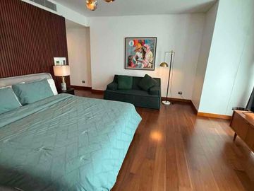 for rent, 3br, two roxas triangle, makati.