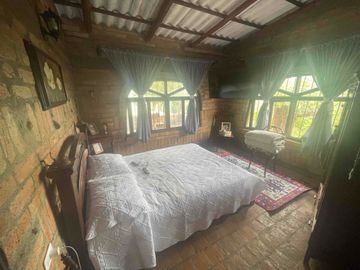 SE VENDE ☕🌳 ¡ESPECTACULAR FINCA  Y DE DESCANSO EN TIMBÍO, CAUCA! 🌳☕¡Una inversión estratégica que ya está produciendo! Espectacular propiedad rural de 16.763 m² en total, disponible completa o por lotes independientes con ESCRITURA INDIVIDUAL.📌ÁREA 16.763 mts2
