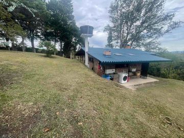 SE VENDE ☕🌳 ¡ESPECTACULAR FINCA  Y DE DESCANSO EN TIMBÍO, CAUCA! 🌳☕¡Una inversión estratégica que ya está produciendo! Espectacular propiedad rural de 16.763 m² en total, disponible completa o por lotes independientes con ESCRITURA INDIVIDUAL.📌ÁREA 16.763 mts2