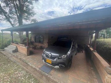 SE VENDE ☕🌳 ¡ESPECTACULAR FINCA  Y DE DESCANSO EN TIMBÍO, CAUCA! 🌳☕¡Una inversión estratégica que ya está produciendo! Espectacular propiedad rural de 16.763 m² en total, disponible completa o por lotes independientes con ESCRITURA INDIVIDUAL.📌ÁREA 16.763 mts2