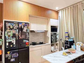 Di Jual Rumah Full Furnish, Lokasi Asri dan Strategis,Bebas Banjir, di Asera Nishi, Harapan Indah, Bekasi