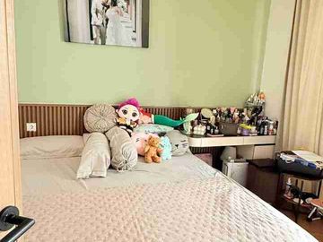 Di Jual Rumah Full Furnish, Lokasi Asri dan Strategis,Bebas Banjir, di Asera Nishi, Harapan Indah, Bekasi