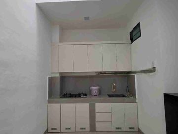 RUMAH MEWAH DI SETIABUDI MEDAN SIAP HUNI LOKASI DALAM KOMPLEK