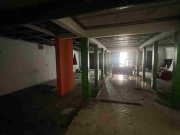 DISWAKAN RUKO DIMENSI 11 x 22, Di Lokasi komersil Beji Depok, Kota Depok