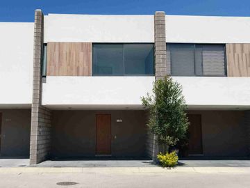 Casa en renta en Puerta Norte