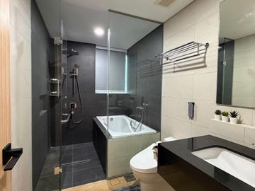 The Seasons Residences – Haru Tower | 2BR Unit | 85 sqm | Japanese Kitchen & Bathtub | ₱90K
