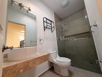 El Mirador - RENTA. Casa con amenidades y 3 recámaras