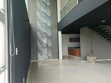 Rento moderno loft de dos habitaciones a la entrada de Lomas por Chedraui.