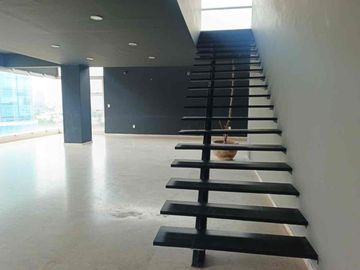 Rento moderno loft de dos habitaciones a la entrada de Lomas por Chedraui.