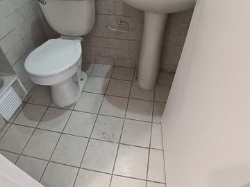 ARRIENDO DPTO 2 DORMITORIOS 2 BAÑOS EST y BOD PROMOCION / METRO SANTA ANA