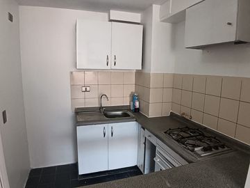 ARRIENDO DPTO 2 DORMITORIOS 2 BAÑOS EST y BOD PROMOCION / METRO SANTA ANA