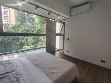 Apartamento Amoblado en Arriendo en Castropol, Poblado Medellín Antioquia