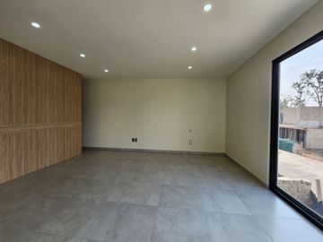 Casa en Renta de 4 Recamaras en Solares Residencial Zapopan