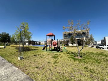Casa en Renta de 4 Recamaras en Solares Residencial Zapopan