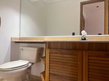 Apartamento en Arriendo en Los Balsos,Poblado Medellín Antioquia