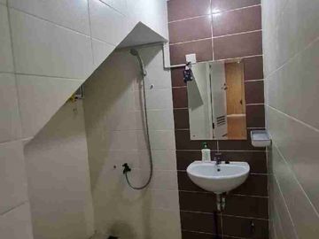 rumah 2 lantai siap huni cluster lamonte torena grand wisata