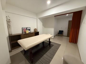 Renta Departamento cerca Holiday Inn