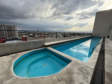 Renta Departamento cerca Holiday Inn