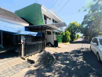sewa Rumah Klampis Semolo Barat area Sukolilo Siap Huni