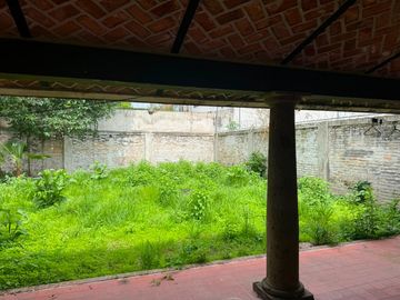 Casa - Terreno en Venta en Ciudad del Sol en Zapopan, Jalisco