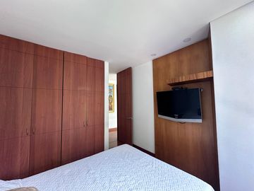 Apartamento Amoblado en Venta en el Tesoro,Poblado Medellin Antioquia