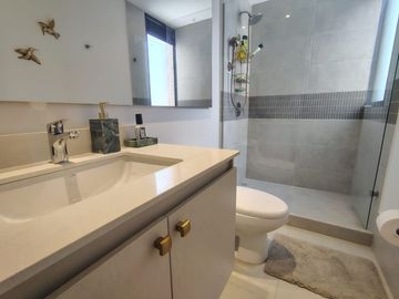 Apartamento Amoblado en Arriendo en Loma de Televida ,Poblado Medellin Antioquia