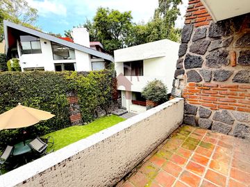 Venta Casa cerca Plaza San Jeronimo