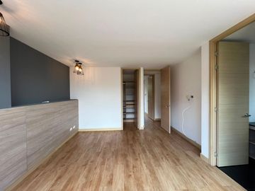 Apartamento Amoblado  en Arriendo en Castropol, Poblado Medellin Antioquia