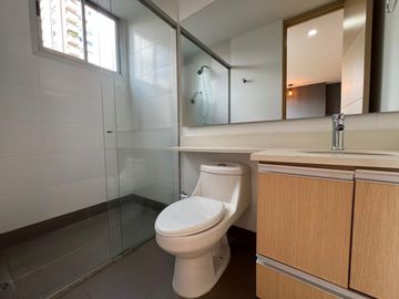 Apartamento Amoblado  en Arriendo en Castropol, Poblado Medellin Antioquia