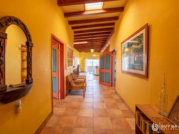 Casa con vista al mar en Ensenada